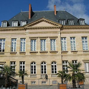 Musée des beaux-arts et d'archéologie Joseph Déchelette