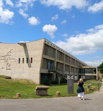Visites à deux voix de la Maison de la Culture et de l'église Saint-Pierre