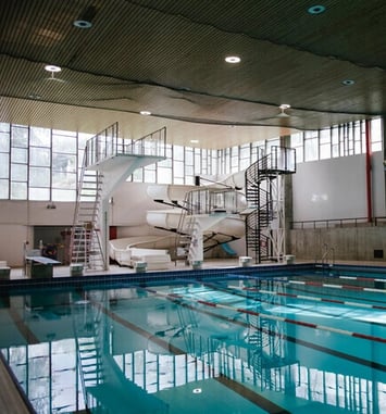 Visite de la piscine André Wogenscky