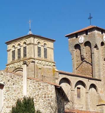 Visite de l'église fortifiée et du village de Marols