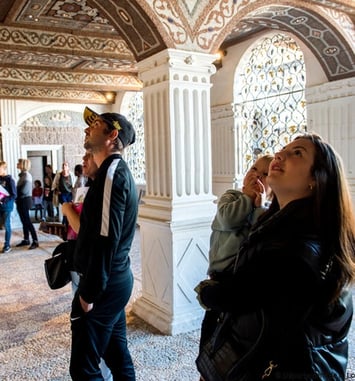 Visite libre des appartements, de la grotte et de la chapelle
