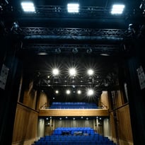 Le chantier est terminé, le Théâtre renaît, les émotions aussi