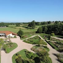 Visite de la roseraie municipale