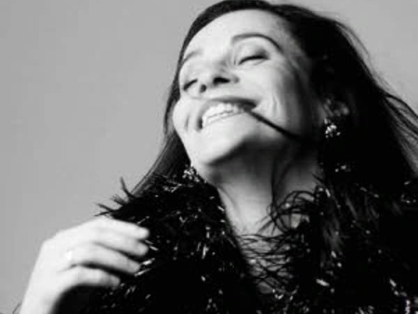 Noëmi Waysfeld chante Barbara